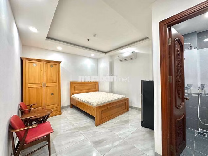STUDIO CỬA SỔ TRỜI - FULL NỘI THẤT, THANG MÁY, HẦM XE- KHU E.TOWN, HHT