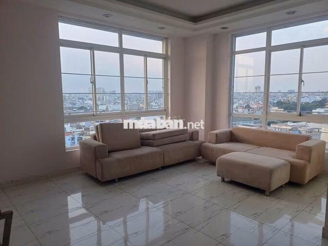 Cho thuê căn hộ chung cư Khải Hoàn, Q11, 140m2, 3PN, Thnag máy thẻ từ.