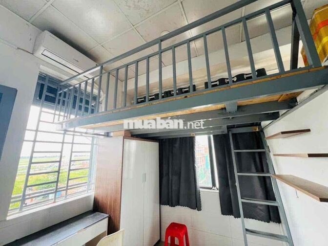 Cho Thuê Gác, Ban công, Gần Học Viện Hàng Không, Văn Hiến