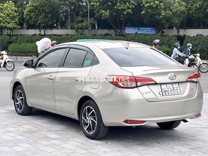 Toyota Vios 2022 CVT Vàng cát