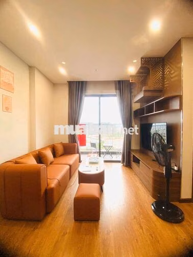 Cho Thuê Căn Hộ , 2 Phòng Ngủ , Vip Full Nội Thất