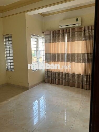 20tr/tháng Cho thuê LK Văn Phú 115m2 lô góc 2 mặt đường, đầy đủ PCCC
