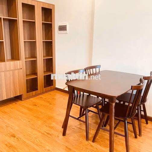 Cho Thuê Căn Hộ , 2 Phòng Ngủ , Vip Full Nội Thất