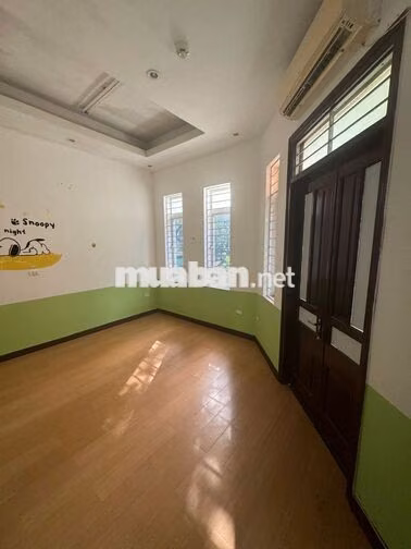 Cho thuề nhà phố liền kề 2 mặt tiền
