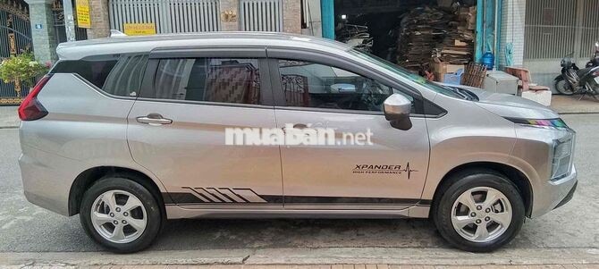 Mitsubishi Xpander 2023 Tự động 7 chỗ Bạc KG