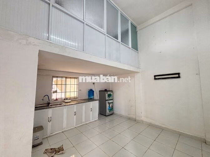 (9739) Becamex Định Hòa, lầu 4 sổ hồng: 370 triệu