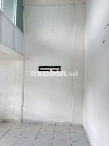 (9739) Becamex Định Hòa, lầu 4 sổ hồng: 370 triệu