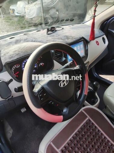 Hyundai Grand i10 2017 Xanh Sàn