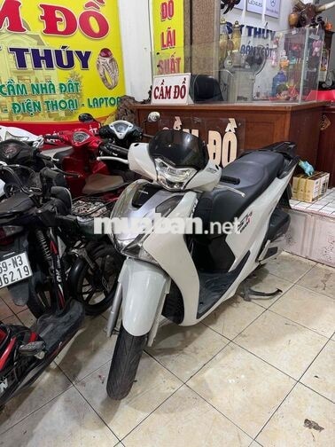 Honda SH 150i Trắng 150cc