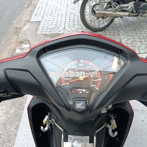 Wave RSX Fi 2020 bảng số 72 xe bọc keo.