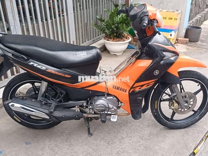 Yamaha Sirius RC 2018 Cam đen
