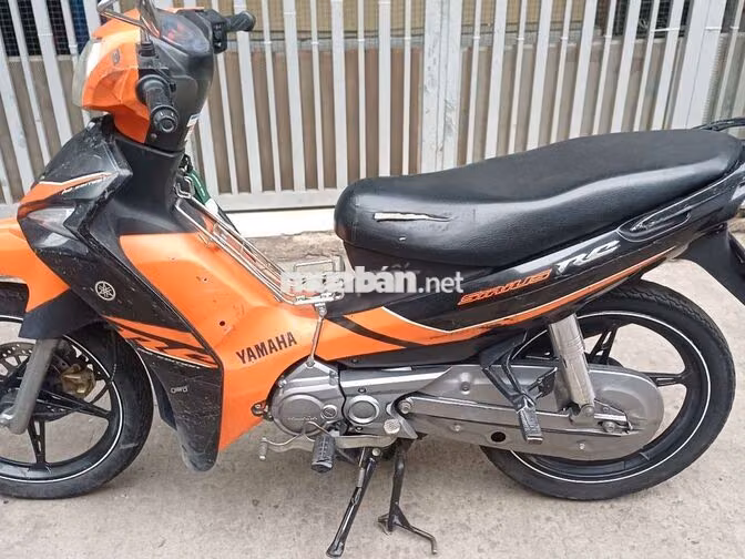 Yamaha Sirius RC 2018 Cam đen