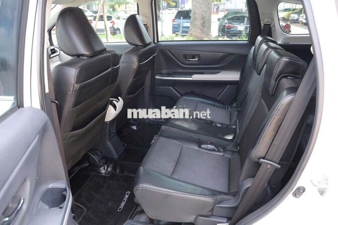 Toyota Veloz SX 2022 Trắng 7 chỗ 55.000 km