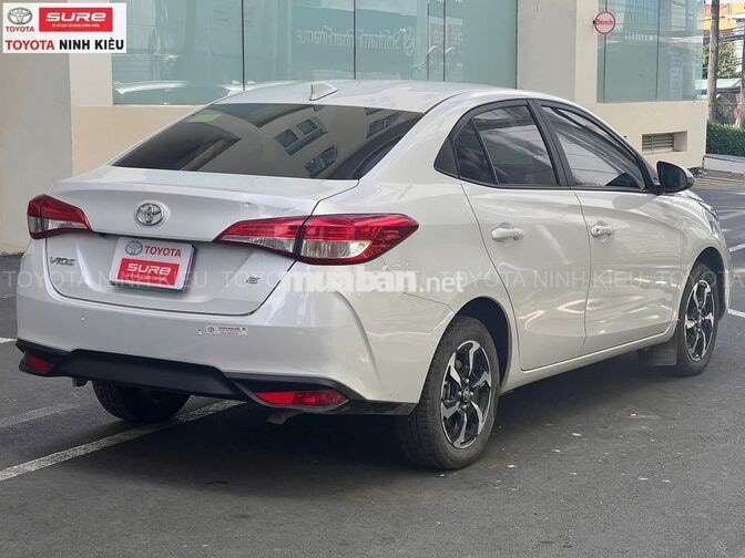 Toyota Vios 2024 1.5E CVT Trắng 29.000 km