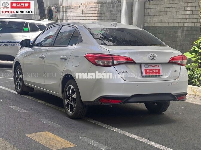 Toyota Vios 2024 1.5E CVT Trắng 29.000 km