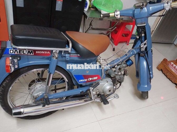 Honda DH 88 Xanh