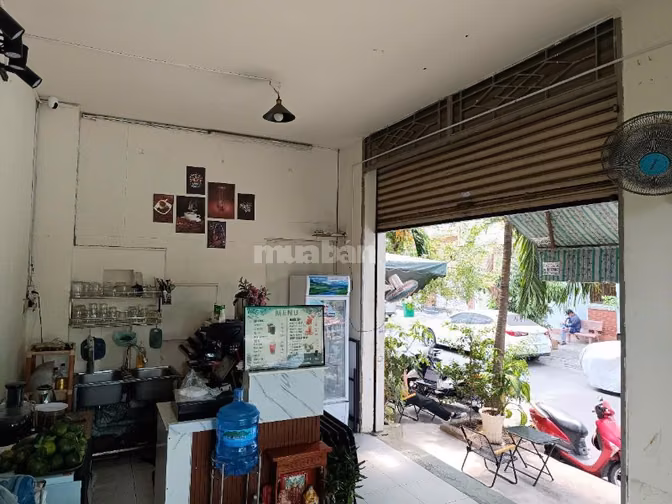 Cho thuê mặt bằng Nguyễn Hữu Cảnh P22 BT, 5x4m, vỉa hè rộng, 9tr