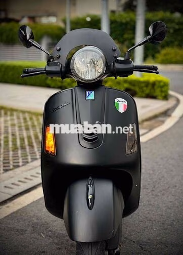 Piaggio Vespa GTS 125 2016 Đen 22k km