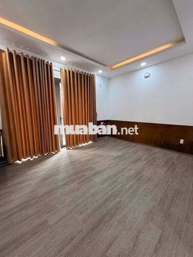 Cho Thuê Nhà DT 220m2 1Trệt 3Lầu 5Pn 5Wc Hẻm Nhựa Xe Tải Ôtô Đậu Đổ
