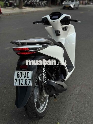 SH 125 ABS 2026 Trắng Đen 2000km