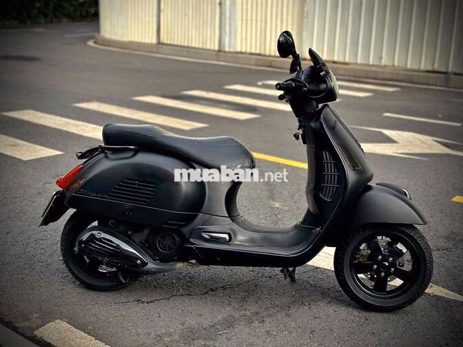 Piaggio Vespa GTS 125 2016 Đen 22k km