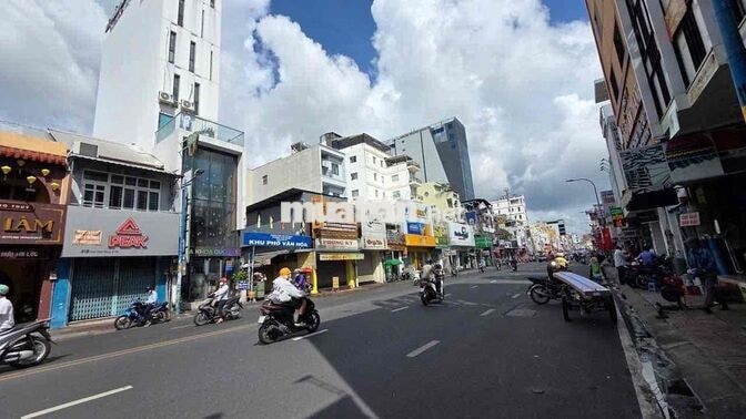 Cho thuê Mặt tiền nguyên căn 80m2 phan đình phùng giá 3x