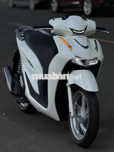 SH 125 ABS 2026 Trắng Đen 2000km
