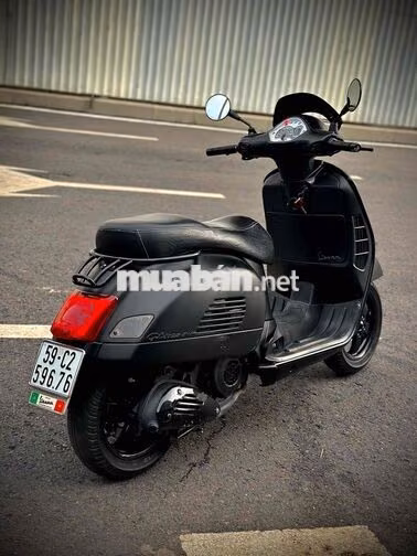 Piaggio Vespa GTS 125 2016 Đen 22k km