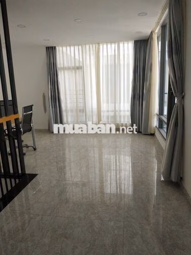 [CHÍNH CHỦ CHO THUÊ GẤP] CHCC CỘNG HÒA PLAZA–DT KHỦNG 180M2 (3PN 3WC) 