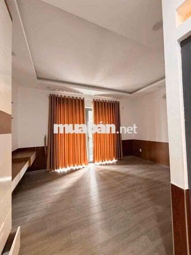 Cho Thuê Nhà DT 220m2 1Trệt 3Lầu 5Pn 5Wc Hẻm Nhựa Xe Tải Ôtô Đậu Đổ
