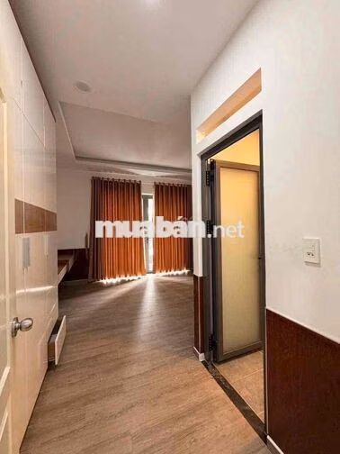 Cho Thuê Nhà DT 220m2 1Trệt 3Lầu 5Pn 5Wc Hẻm Nhựa Xe Tải Ôtô Đậu Đổ