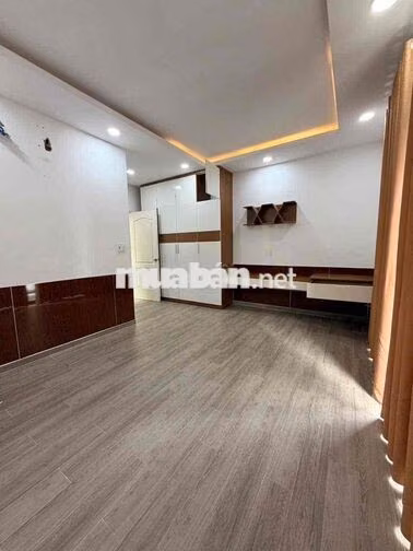 Cho Thuê Nhà DT 220m2 1Trệt 3Lầu 5Pn 5Wc Hẻm Nhựa Xe Tải Ôtô Đậu Đổ