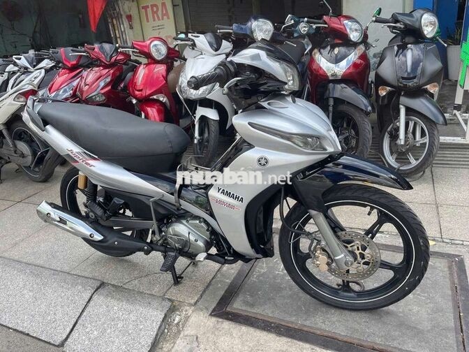 Honda SH Mode 2023 Bạc Đã sử dụng