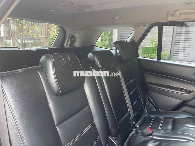 Ford Everest 7 chỗ Số sàn Dầu Việt Nam 2019