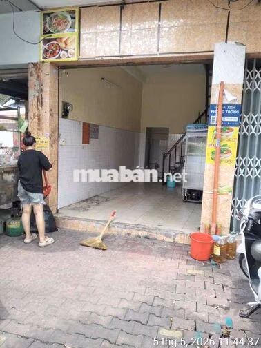 Cho thuê mặt tiền đường Tô Ký 40m2 wc riêng kinh doanh mọi nghề