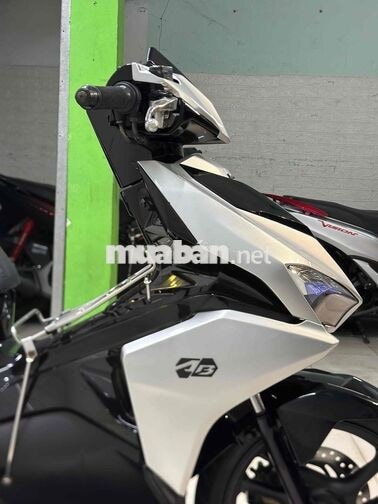 Honda Air Blade 125i 2016 Bạc