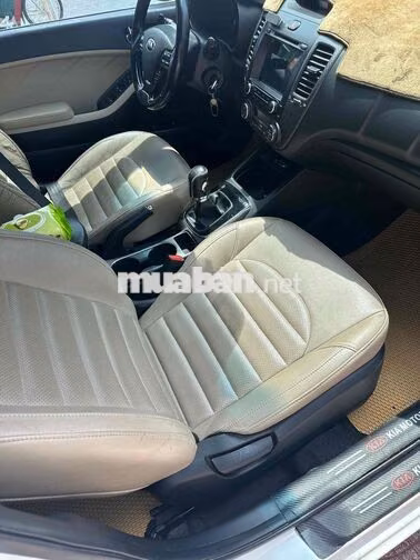 Kia Cerato 2018 Số sàn 90000 km Trắng