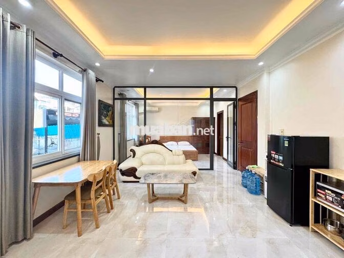 Căn Hộ 1PN 60m2 Siêu To FullNT Từ A - Z Có Cửa Sổ To Thoáng Giáp Q1