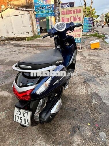 Yamaha Grande Xanh Nguyên bản