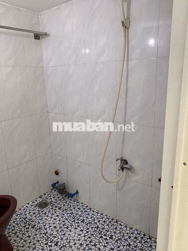 Phòng trọ 16m2 Nguyển Giản Thanh, Q. 10
