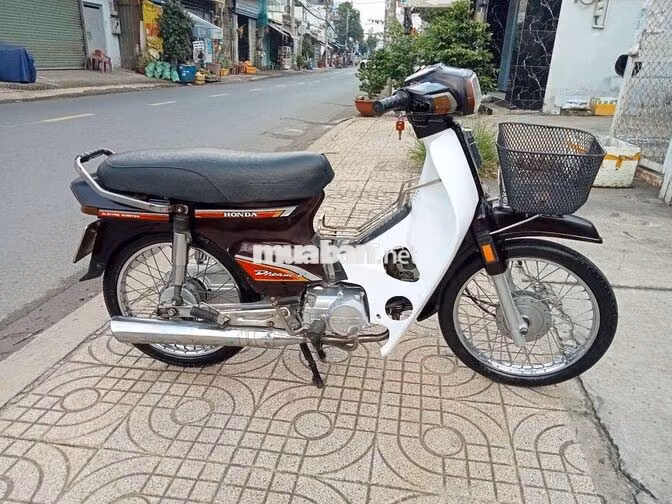 Dream mới y hình ,căm niềng sáng bóng,có đề