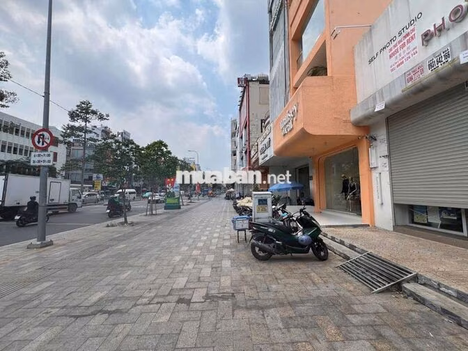 🔥 **MẶT TIỀN NGANG 7M – TRUNG TÂM P. BẾN THÀNH, QUẬN 1**
