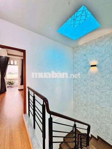 Cho thuê nguyên căn Mới Đẹp 5pn5wc, Mặt Tiền KD Đường số 4, p16 Gò vấp