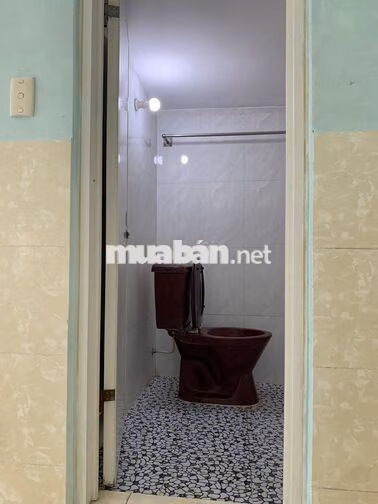 Phòng trọ 16m2 Nguyển Giản Thanh, Q. 10
