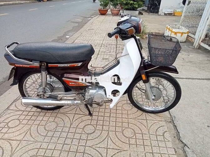 Dream mới y hình ,căm niềng sáng bóng,có đề