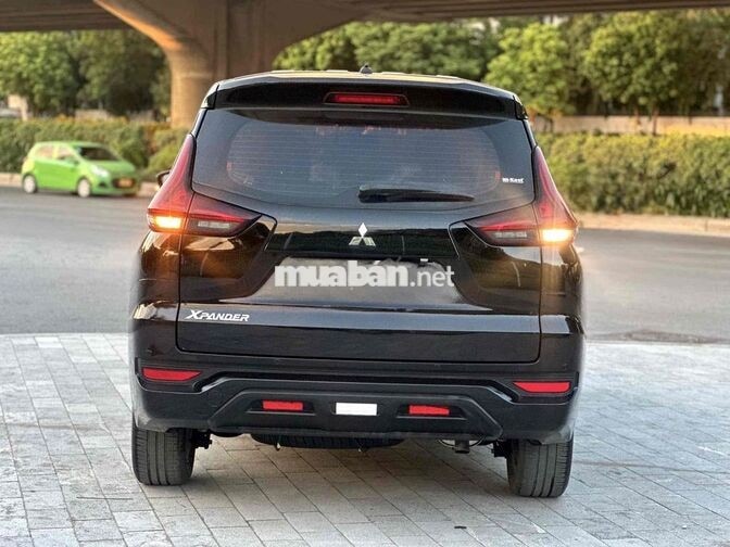 Mitsubishi Xpander 1.5 MT 2020 Đen 7 chỗ