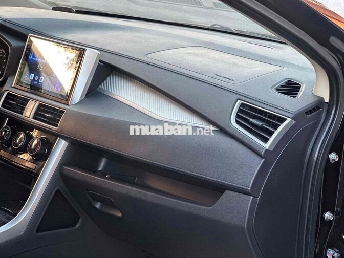 Mitsubishi Xpander 1.5 MT 2020 Đen 7 chỗ