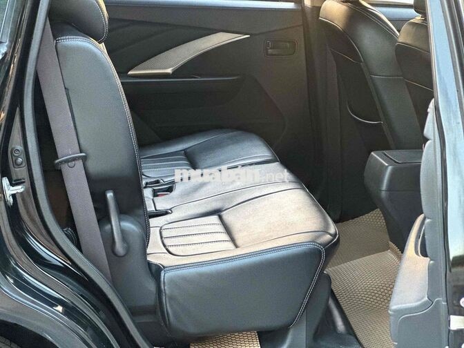 Mitsubishi Xpander 1.5 MT 2020 Đen 7 chỗ