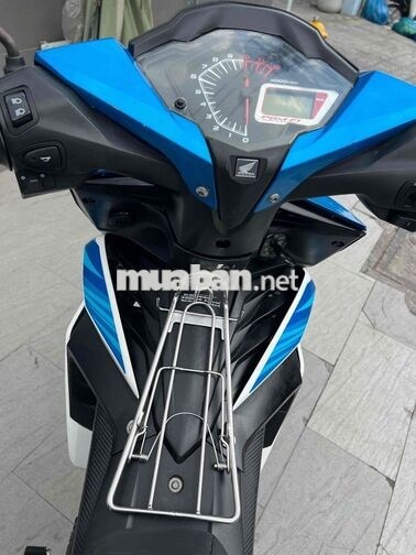 Honda Winner 2017 Xanh Trắng Đen
