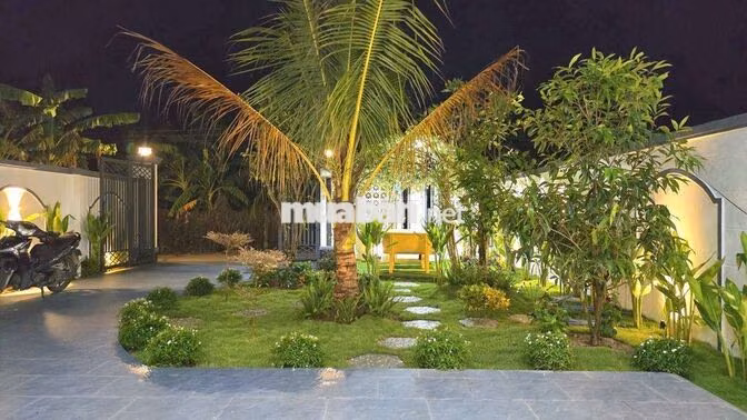 NHÀ VƯỜN KIÊN CỐ TẠI TRUNG TÂM TPBTRE OTO 7C VIVU